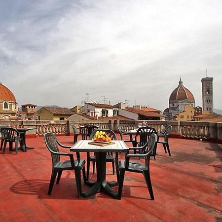 D'Home Florence Luaran gambar