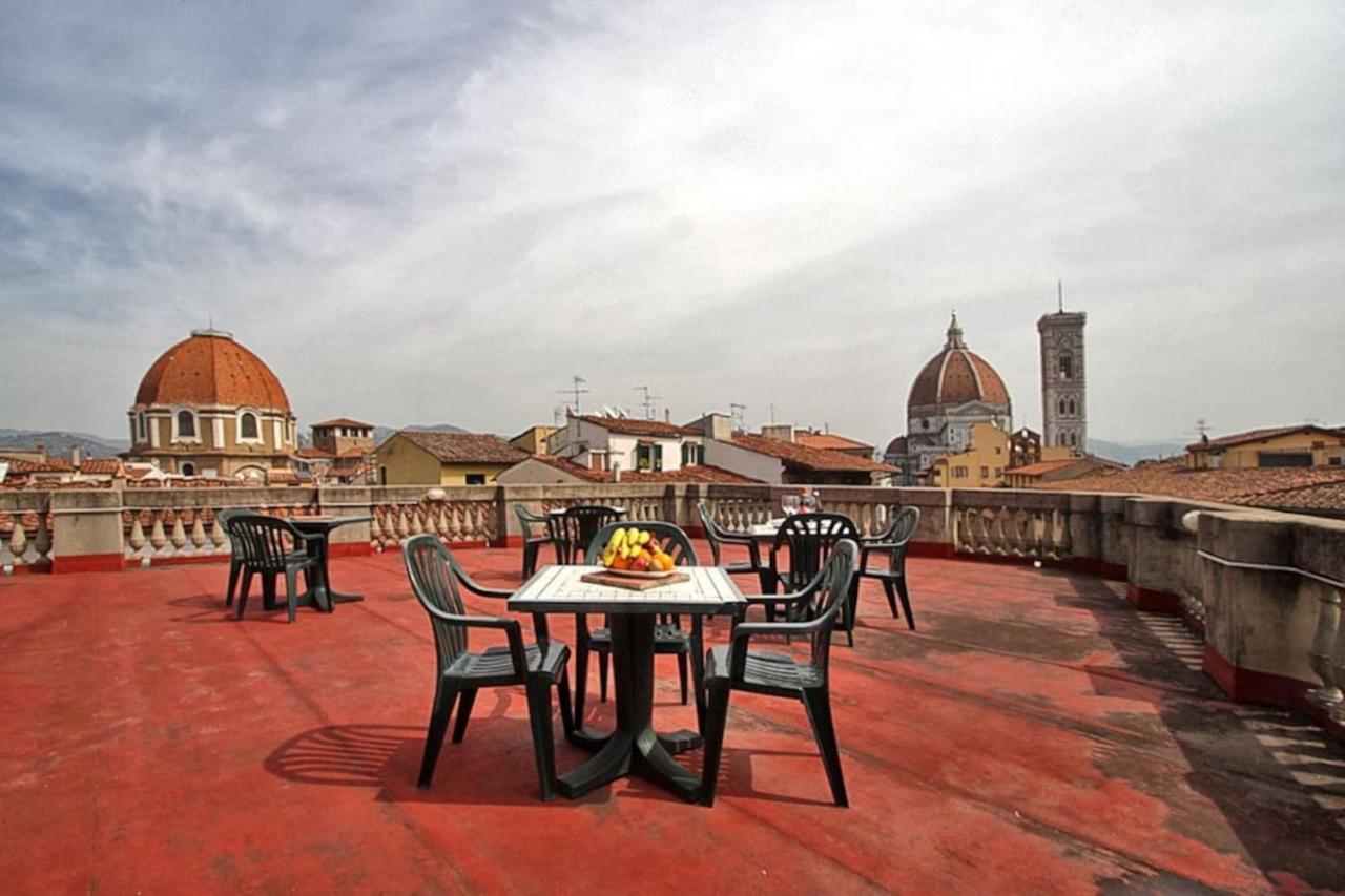 D'Home Florence Luaran gambar